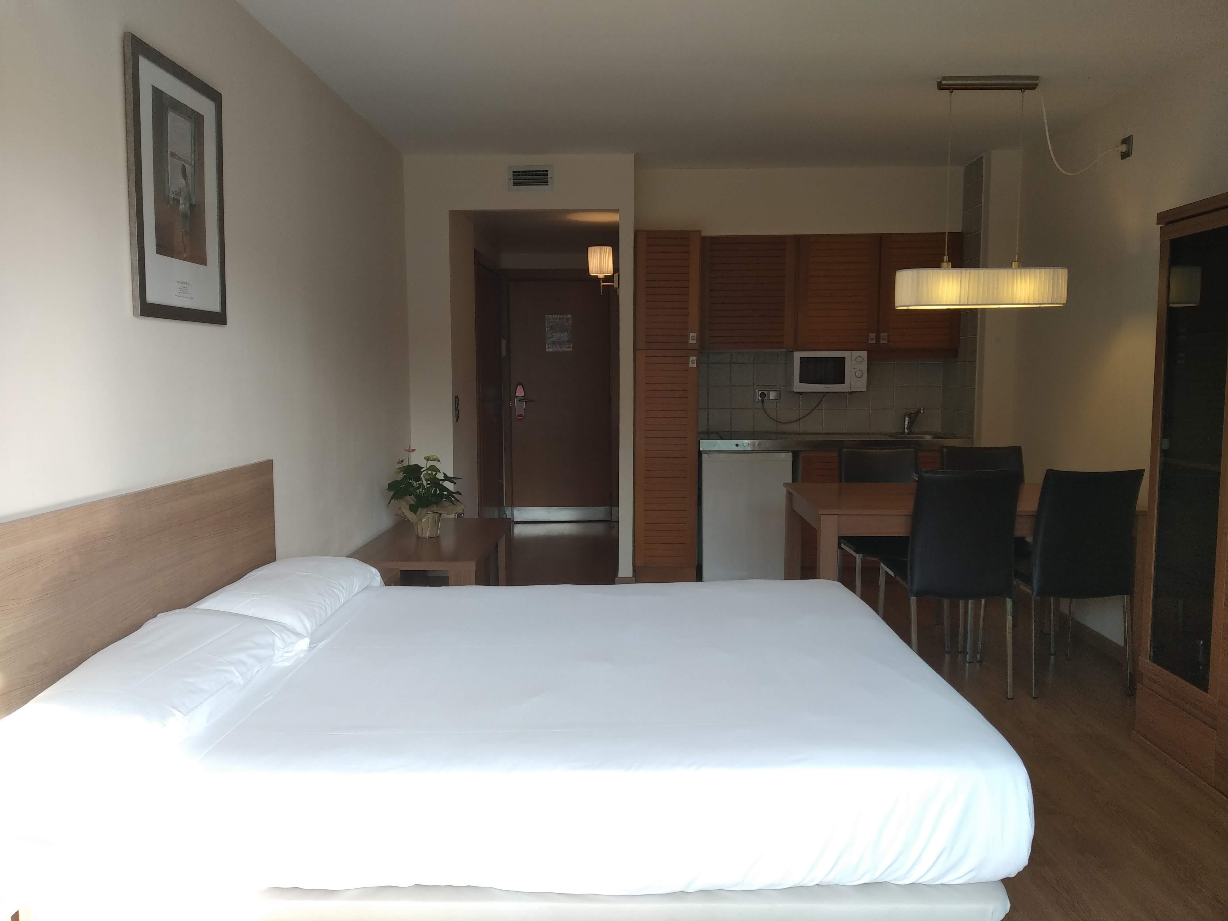 Aparthotel Golf Beach Палс Екстериор снимка
